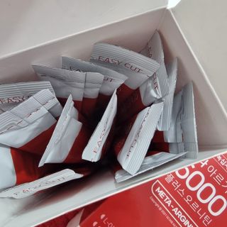 메타아르기닌 GC녹십자웰빙 메타 아르기닌 6000 플러스 오르니틴 — 5점을 준 리뷰어가 2022년 5월 올린 사용 사진