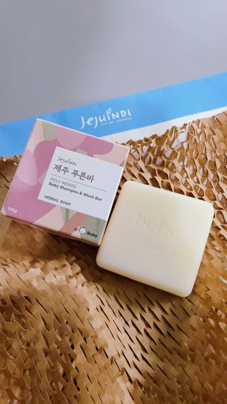 제주인디 제주 푸른바 폴리인디고 베이비 샴푸&워시 — 5점을 준 리뷰어가 2021년 12월 올린 사용 사진