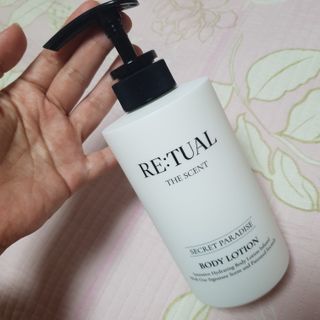 레츄얼 더 센트 바디로션 시크릿 파라다이스(500ml) — 5점을 준 리뷰어가 2022년 6월 올린 사용 사진