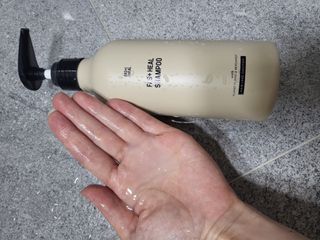 패스트힐(fast heal) 패스트힐 탈모증상완화샴푸 470ml — 5점을 준 리뷰어가 2023년 9월 올린 사용 사진