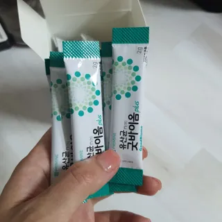 프리마인 유산균 국가지정연구소 선정, 살아있는 생유산균 200억 마리의 힘. 유산균n굿바이옴플러스 — 5점을 준 리뷰어가 2021년 11월 올린 사용 사진