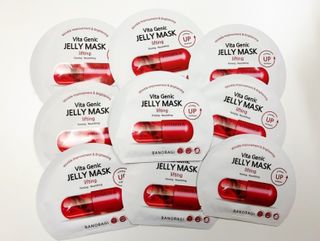바노바기 코스메틱 바노바기 비타제닉 젤리마스크 리프팅 (10매입) — 5점을 준 리뷰어가 2023년 7월 올린 사용 사진