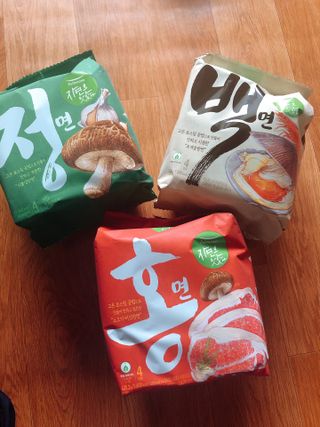[풀무원] 자연은맛있다 정면, 백면, 홍면  세트 — 5점을 준 리뷰어가 2021년 4월 올린 사용 사진
