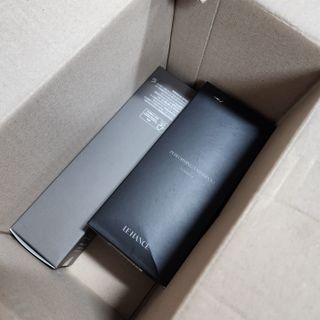 르핸스 퍼포밍 5 샴푸 비반트 포렛/베티버 포그 — 5점을 준 리뷰어가 2022년 12월 올린 사용 사진