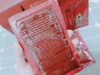 서울약사신협_프리미엄 6년근 홍삼진액_70mlx30포 — 5점을 준 리뷰어가 2021년 3월 올린 사용 사진