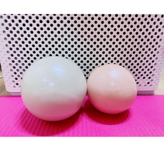 트라택 쿠셔닝 웨이트볼 0.5kg + 1kg SET — 5점을 준 리뷰어가 2022년 6월 올린 사용 사진