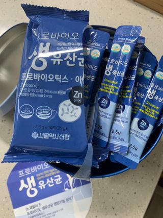 서울약사신협_프로바이오생유산균_2.5G x 100포 — 4.5점을 준 리뷰어가 2021년 6월 올린 사용 사진