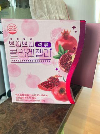 헬스업_쁘띠쁘띠석류콜라겐젤리_20g x 14포 — 3.5점을 준 리뷰어가 2021년 2월 올린 사용 사진