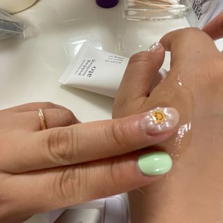 냉장고에 넣어요, 붉은 트러블 피부 다음날 진정되요 [버진팜스 푸딩수딩아토] — 5점을 준 리뷰어가 2021년 9월 올린 사용 사진