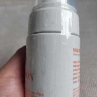 MF프리 [닥터문] 유산균 락토케어 질경초 여성청결제 200ml (폼타입) — 3점을 준 리뷰어가 2022년 7월 올린 사용 사진