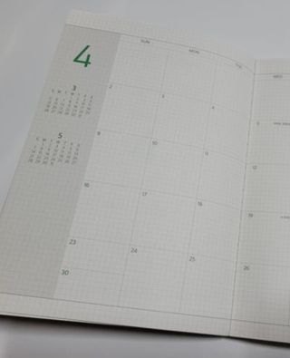 리훈 2023년 아이라이크 모눈 다이어리 미니달력 세트 — 4.5점을 준 리뷰어가 2022년 11월 올린 사용 사진