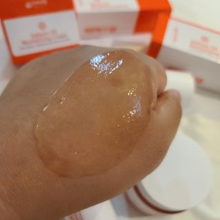 아이앤립 / EYENLIP 아이앤립 연어오일 리바이탈라이징 토너+앰플+크림 3종 세트 — 5점을 준 리뷰어가 2021년 7월 올린 사용 사진