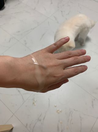 산수시 데포 세럼 수분 물광 비타민 에센스 50ml 기초화장품 — 3.5점을 준 리뷰어가 2021년 7월 올린 사용 사진