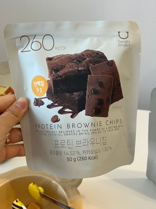 신상품) 딜라이트 프로젝트 프로틴  브라우니칩/ 카스테라칩 총 6EA — 4점을 준 리뷰어가 2022년 6월 올린 사용 사진