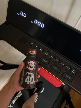 닥터유 프로 단백질 드링크 40g 초코 닥터유 프로 단백질드링크 40g 초코 — 4.5점을 준 리뷰어가 2024년 9월 올린 사용 사진