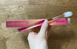 에브리모먼트 에브리 모먼트 칫솔 Every moment toothbrush — 4.5점을 준 리뷰어가 2022년 5월 올린 사용 사진