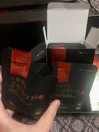 광동생활건강 광동 명품 홍삼대보진 50mL x 30포 — 5점을 준 리뷰어가 2023년 4월 올린 사용 사진