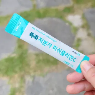 미스비 촉촉 저분자 피쉬콜라겐C — 5점을 준 리뷰어가 2021년 7월 올린 사용 사진