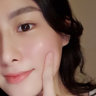 브에노 파리퀸 윌 페이스 오일 — 5점을 준 리뷰어가 2021년 8월 올린 사용 사진
