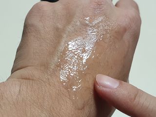 비알티씨 BRTC 파워 옴므 올인원 솔루션 200ml — 5점을 준 리뷰어가 2022년 12월 올린 사용 사진