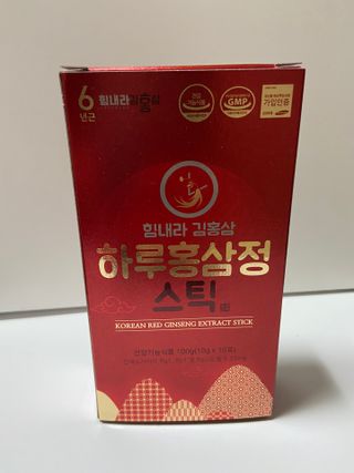 힘내라김홍삼 하루홍삼정스틱 10g x 10포 — 5점을 준 리뷰어가 2021년 3월 올린 사용 사진