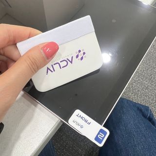 아클리브 Premium 항균 항바이러스 액정 보호필름(iPad) — 5점을 준 리뷰어가 2022년 9월 올린 사용 사진