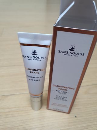 산수시 일루미네이팅 펄 영양 다크서클 스틱 아이 크림 케어 15ml — 4.5점을 준 리뷰어가 2021년 6월 올린 사용 사진