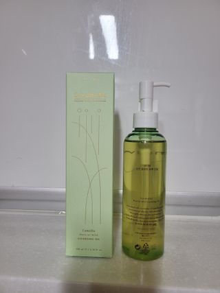 스킨큐어 산다화 순한 클렌징 동백 오일 200ml — 4점을 준 리뷰어가 2023년 5월 올린 사용 사진
