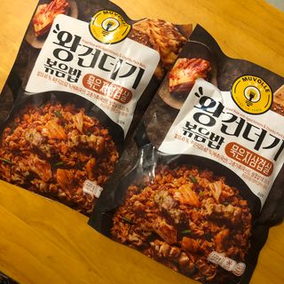 한성기업 무볼레 왕건더기 볶음밥 묵은지삼겹살 — 5점을 준 리뷰어가 2021년 10월 올린 사용 사진