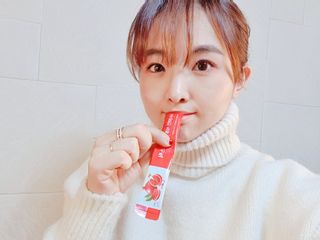 이너미인 석류 콜라겐 스틱 — 5점을 준 리뷰어가 2021년 1월 올린 사용 사진