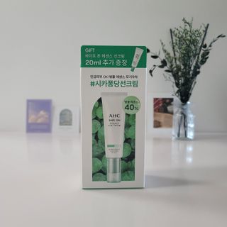 [AHC] 세이프온 에센스 선크림 올리브영 스페셜 증정 기획세트 — 5점을 준 리뷰어가 2022년 6월 올린 사용 사진