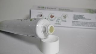 건선/아토/습진/민감성 피부 천연보습진정크림 소리온 크림 & 센시티브 크림 50g — 3점을 준 리뷰어가 2022년 1월 올린 사용 사진