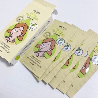 세뚜아(Cettua) 세뚜아 스티키 포어 패치 Cettua Sticky Pore Patch — 5점을 준 리뷰어가 2023년 9월 올린 사용 사진
