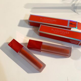 [블랙루즈] 에어 핏 벨벳틴트 시즌1 7종 중 택1+랜덤1 — 5점을 준 리뷰어가 2021년 1월 올린 사용 사진