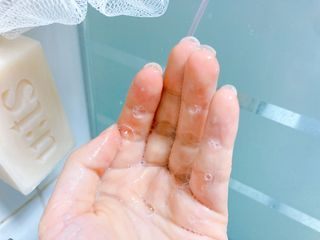 그리니프 유티에스 클렌징바 160g (동백버터 모이스트/애프리콧 바이탈/율피앤피마자 턴오버) 3종 택1 — 4점을 준 리뷰어가 2022년 12월 올린 사용 사진