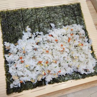 해풀잎 누구나 김밥*1ea [(혼합야채 35g *1ea,  김밥김 (5g, 5ea),  양념간장 (6g, 5ea), 참기름(5g, 2ea)] — 5점을 준 리뷰어가 2022년 7월 올린 사용 사진