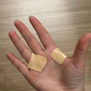 3M 넥스케어 물집방지쿠션테이프 1매 + 물집방지패드 10매 — 4점을 준 리뷰어가 2024년 3월 올린 사용 사진