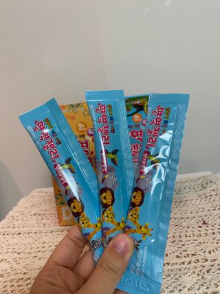 다나음 셀렌에 빠진 아연면역젤리 열대과일맛+사과맛 — 5점을 준 리뷰어가 2023년 1월 올린 사용 사진