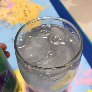 몽베스트 Montbest with Sparkling water Plain 20병 — 5점을 준 리뷰어가 2021년 11월 올린 사용 사진