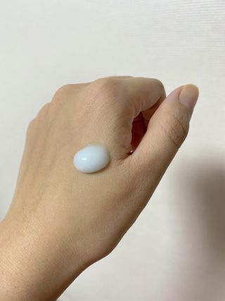 랑벨 수퍼내츄럴 아쿠아 수딩 크림 100ml — 4점을 준 리뷰어가 2022년 4월 올린 사용 사진