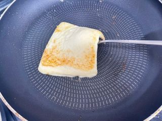 앙투어솔레 아일랜드 구워먹는 치즈 100 자연 치즈 와인안주 300g(100g x 3팩) — 5점을 준 리뷰어가 2022년 8월 올린 사용 사진