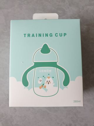 유비맘 트라이탄 코니빨대컵_컬러 랜덤 발송 — 5점을 준 리뷰어가 2020년 12월 올린 사용 사진