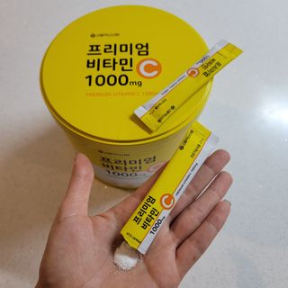 서울약사신협 프리미엄비타민C1000_2.5G x 100포 — 5점을 준 리뷰어가 2021년 2월 올린 사용 사진