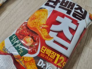 맛있게 채우는 단백질 12g, 닥터유 단백질칩 — 5점을 준 리뷰어가 2023년 12월 올린 사용 사진