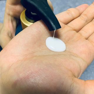 [포레스트스토리] 탈모증상완화 샴푸 1,000ml — 5점을 준 리뷰어가 2022년 8월 올린 사용 사진