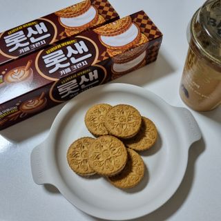 롯데제과 롯샌 카페크런치 — 5점을 준 리뷰어가 2021년 10월 올린 사용 사진