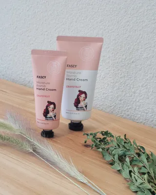 파시 FASCY 高保湿ハンドクリーム40ml+80ml セット — 4점을 준 리뷰어가 2021년 8월 올린 사용 사진