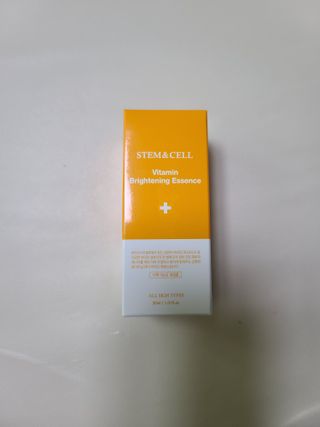 체르엠 스템앤셀 비타민 브라이트닝 에센스 30ml 1개 — 5점을 준 리뷰어가 2022년 3월 올린 사용 사진