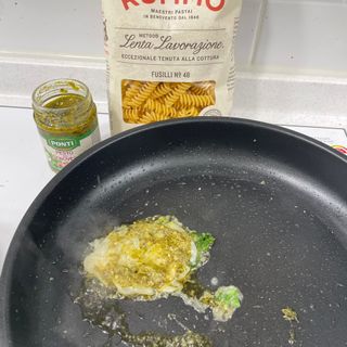 이탈리안 프리미엄 파스타 룸모 Rummo 파스타 2종 + 바질 페스토 + 블랙 트러플 페이스트 — 5점을 준 리뷰어가 2021년 7월 올린 사용 사진