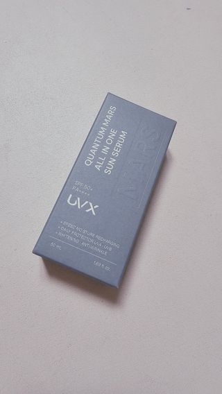 UVX 퀀텀 마스 올인원 선세럼 — 3.5점을 준 리뷰어가 2024년 2월 올린 사용 사진